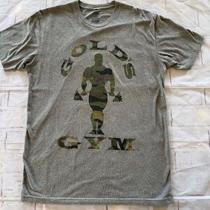 Gold's Gym Camo Logo Graphic Tee- Size Large